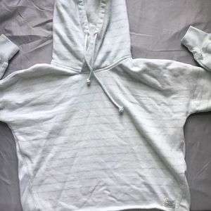 Abercrombie & Fitch cropped hoodie